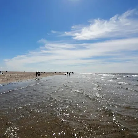In St Peter-ording, Cleaning Included *